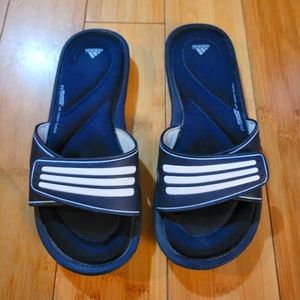 Adidas Fitfoam slides